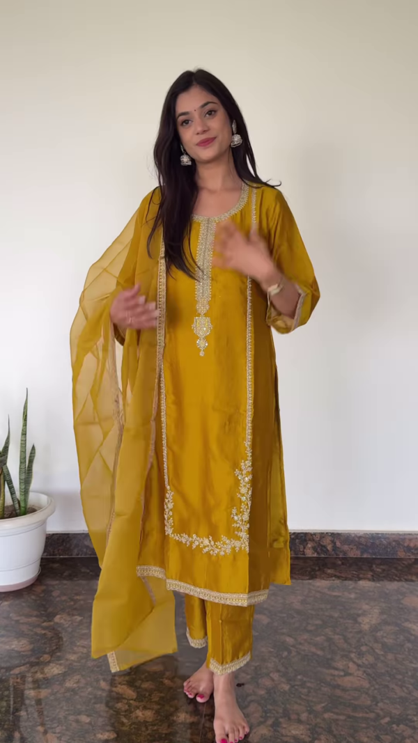 Royal Purple Embroidered Kurta Set with Dupatta – Ethnic Elegance - Image 8