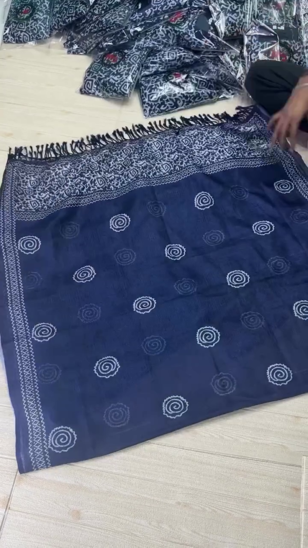 Elegant Navy Blue Ikat Print Cotton Kurti Set - Image 2