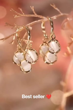 Delicate Petal Drop Earrings - Elegant Women's Floral-Inspired Jewelry