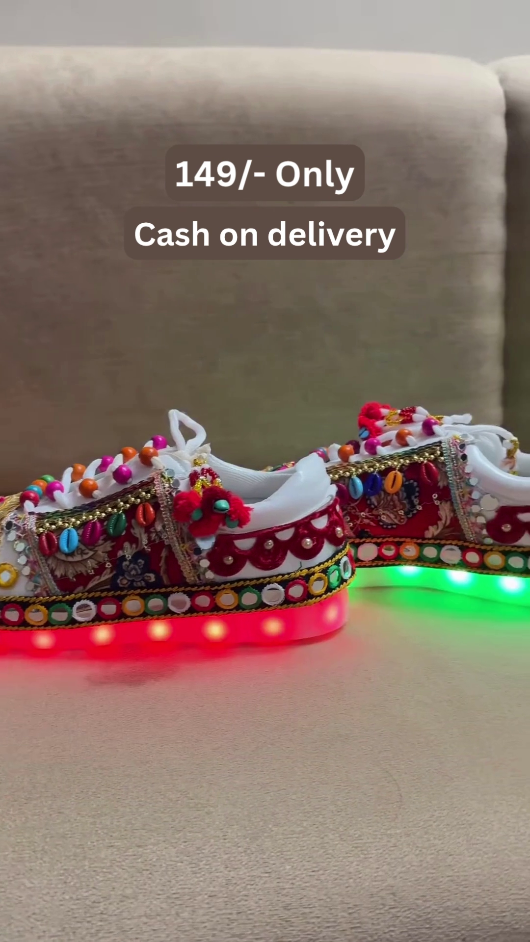 Unisex White Ethnic Mojari Footwear with Multicolor Bead Embroidery – Festive Pair with Red Light Showcase Styling - Image 3