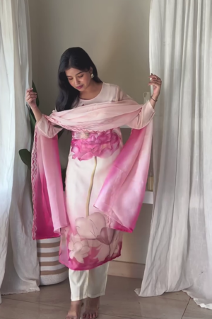 Blush Pink Floral Print Kurta Set with Dupatta