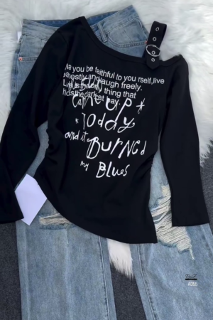 White Graphic Long-Sleeve Top & Washed Blue Denim Jeans Set