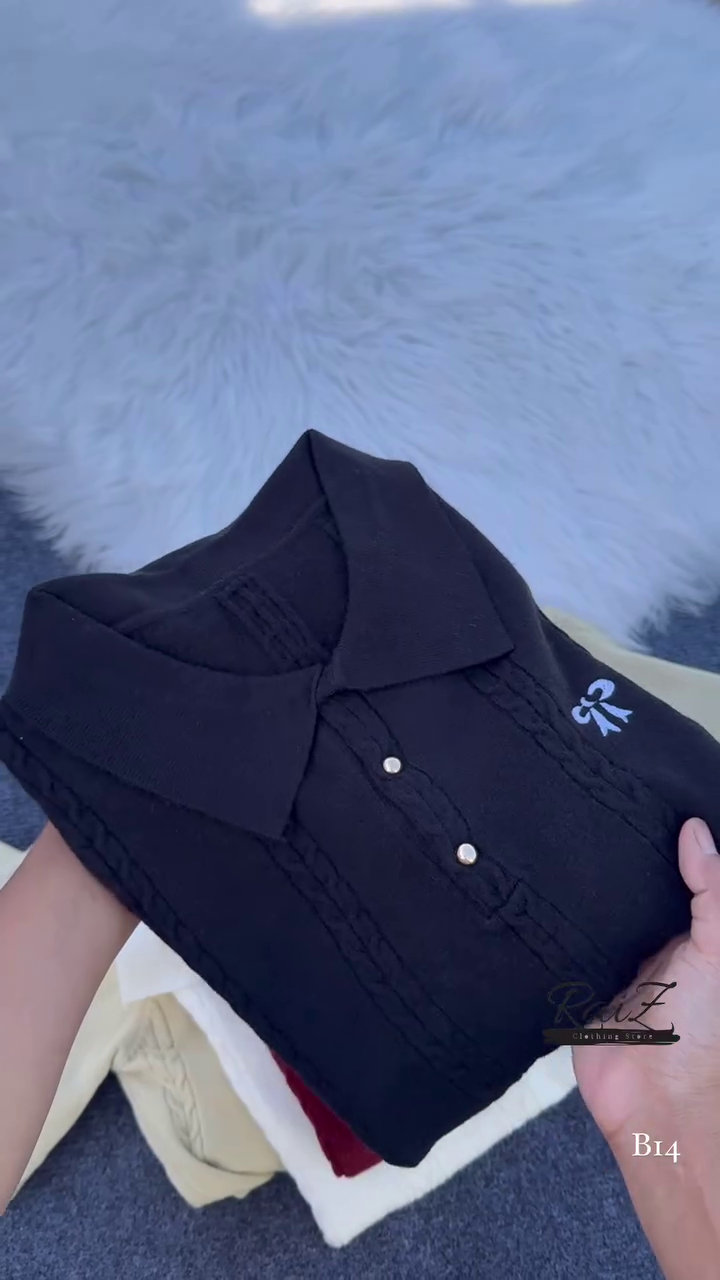 Cable-Knit Polo Sweater Top โ Chic, Soft and Effortlessly Elegant โจ๐งถ - Image 2