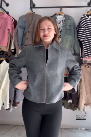 Minimalist Zip-Up Jacket – Cozy, Clean, and Effortlessly Chic ✨🧥